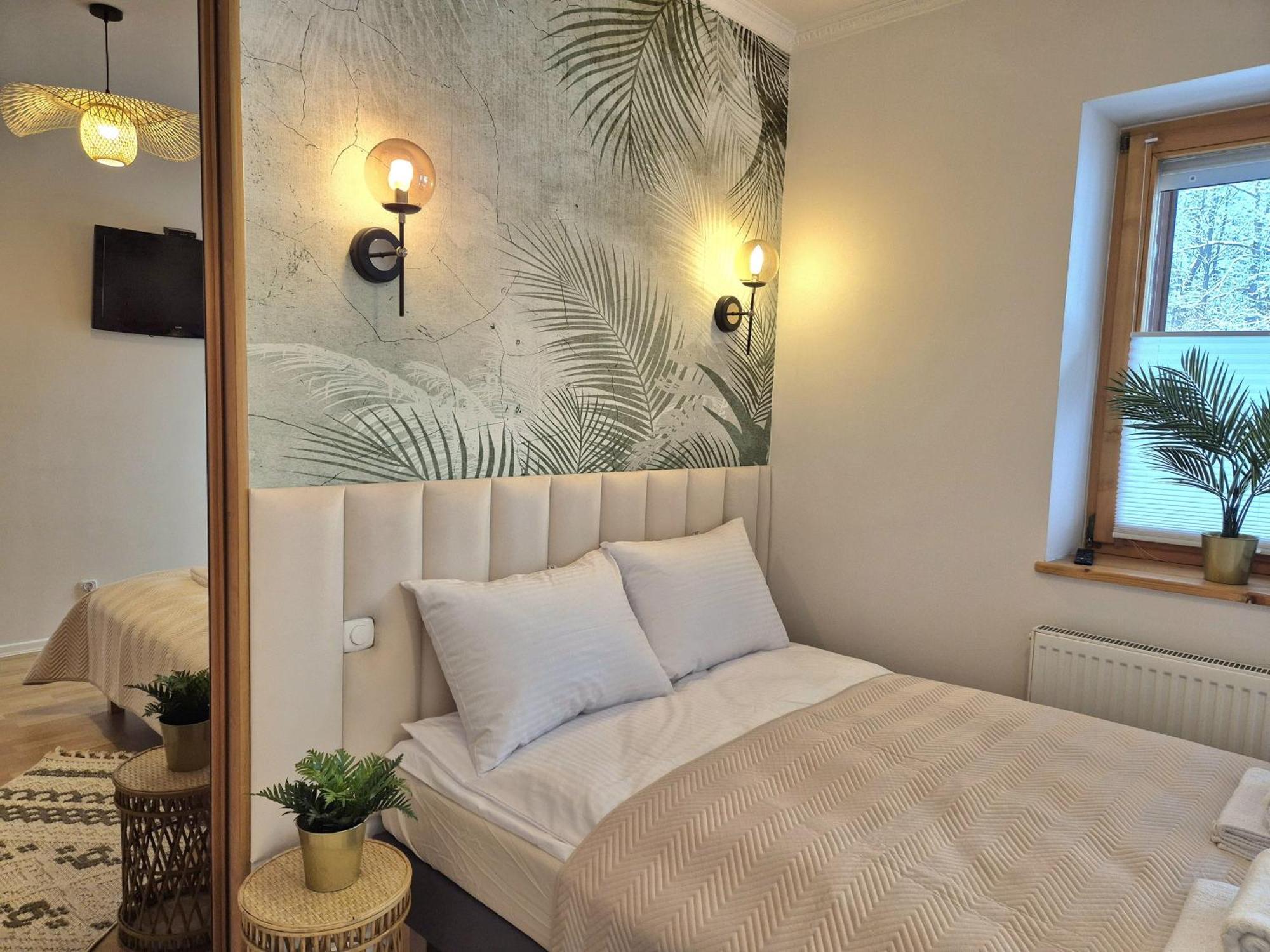 - Lux Apartament *